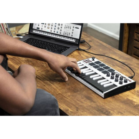 Akai MPK Mini MK3 25-Key Midi Keyboard - White Special Edition | USB أورج ميدي