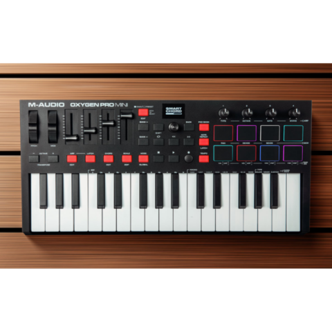 M-Audio Oxygen Pro Mini 32 Key USB MIDI Keyboard Controller | USB أورج ميدي